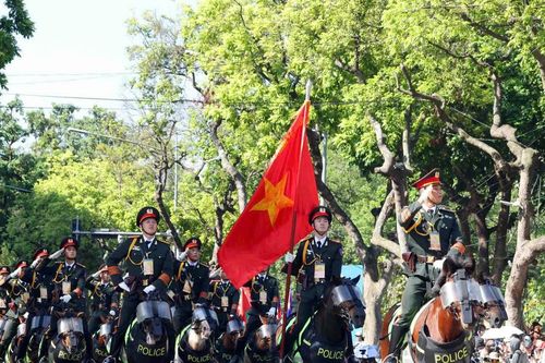 Mãn nhãn màn khai mạc Nhạc hội Cảnh sát thế giới năm 2025