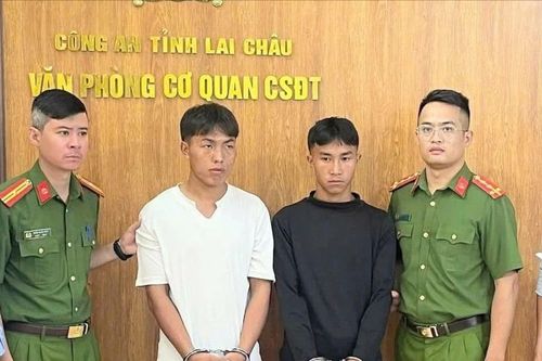 Khởi tố hai đối tượng rủ hai bé gái đi ăn ốc, uống rượu rồi đưa vào nhà nghỉ