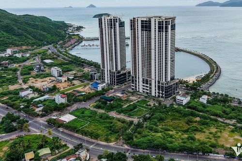 Đất nền biến động sau 'cơn sốt'; người được ưu tiên mua căn hộ 18 triệu ở Hà Nội