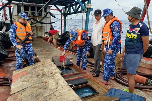 Sửa đổi, bổ sung một số quy định trong lĩnh vực quốc phòng, quân sự