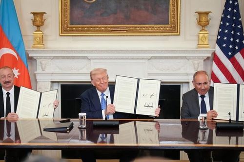 Armenia - Azerbaijan ký thỏa thuận hòa bình lịch sử do ông Trump làm trung gian