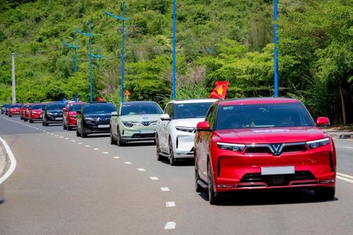 Lái xe ở tốc độ nào giúp ô tô điện tiết kiệm pin nhất?