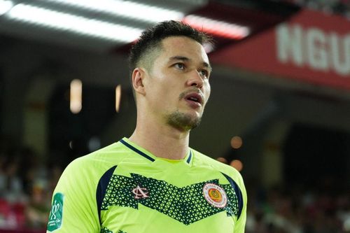 Nguyễn Filip lập kỷ lục, tiếc cho Xuân Son