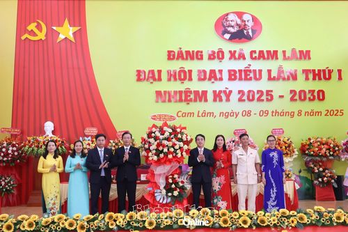 cam-lam: Đại hội đại biểu Đảng bộ xã Cam Lâm lần thứ nhất, nhiệm kỳ 2025 - 2030