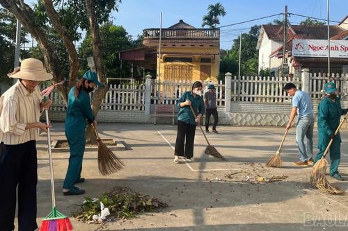 Phường Nam Cường và xã Mậu A ra quân vệ sinh môi trường