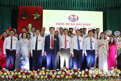 Đảng bộ các xã, phường tổ chức thành công Đại hội đại biểu lần thứ I, nhiệm kỳ 2025-2030