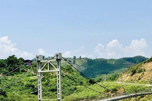 Trăn trở Mường Hoa