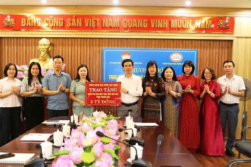 Ngành Ngân hàng chung tay vì mái ấm người nghèo Thanh Hóa