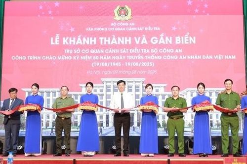 Khánh thành và gắn biển trụ sở Cơ quan CSĐT Bộ Công an