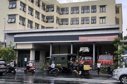 Bác thông tin sai lệch về vụ cháy xe 16 chỗ