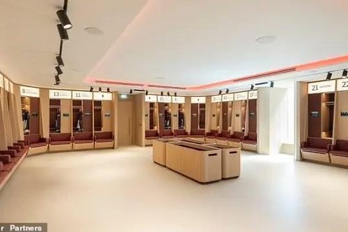 Man United khánh thành khu tập luyện Carrington sau nâng cấp