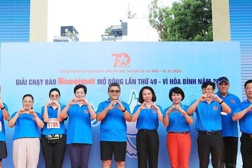 Hà Nội ra Chỉ thị 45-CT/TU tăng cường đối ngoại nhân dân