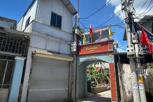 Vụ ép dân nộp 20 triệu tiền 'quỹ xóm' ở Hà Nội: Thủ quỹ trả lại tiền, trưởng xóm 'biến mất'