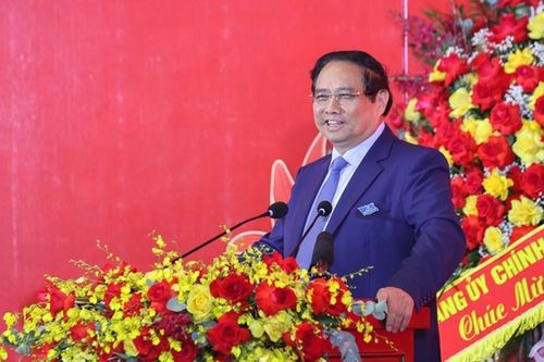 Thủ tướng: EVN phải bứt phá, tiên phong bảo đảm an ninh năng lượng quốc gia