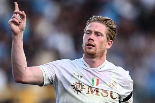 De Bruyne rực sáng ở Napoli