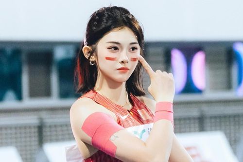 Không nhận ra 'nữ thần điền kinh' Trung Quốc