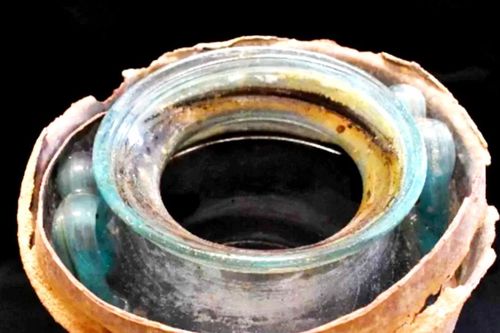 Mở mộ cổ La Mã, chất lỏng bên trong khiến giới khảo cổ ngỡ ngàng