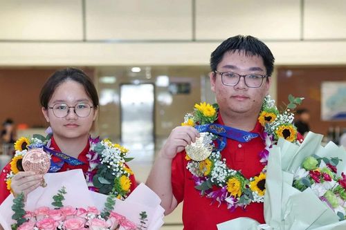 Học sinh Hà Nội 'thắng' lớn đấu trường Olympic Sinh học quốc tế