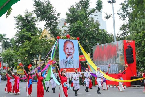 Ngày hội Vì Thủ đô bình yên: Tôn vinh 80 năm Công an Thủ đô anh hùng