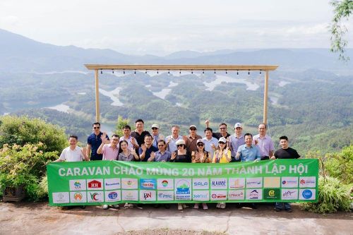 Caravan Kết Nối Xanh Sài Gòn – Tà Đùng: Khi doanh nhân xứ Nghệ 'về' với Tây Nguyên