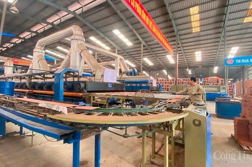 Quảng Ninh chắp cánh cho ngành công nghiệp hiện đại