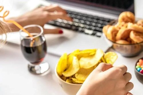 Người Mỹ dần ăn ít thực phẩm siêu chế biến hơn