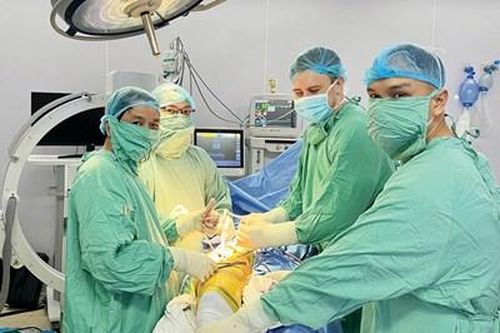 Áp dụng kỹ thuật mới trong xử trí các chấn thương phức tạp