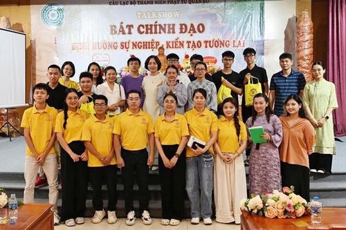 Hà Nội: Câu lạc bộ Phật tử chùa Quán Sứ giao lưu về Bát chánh đạo