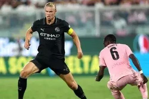 Manchester City chạy đà thuận lợi trước ngày khai màn Premier League
