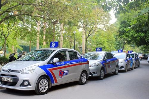 Tài xế taxi thu tiền trái quy định sẽ bị phạt nặng