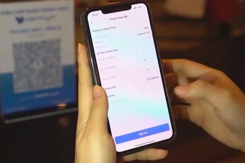 Thanh toán không dùng tiền mặt vượt mức 12 tỷ giao dịch