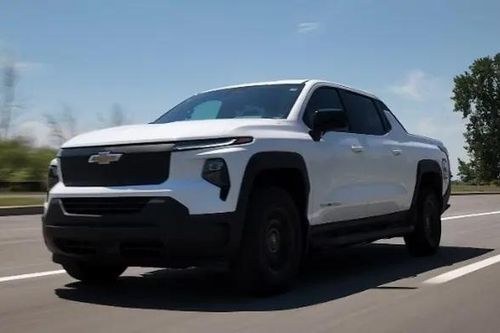 Chevrolet thiết lập chuẩn mới cho xe điện chạy xa