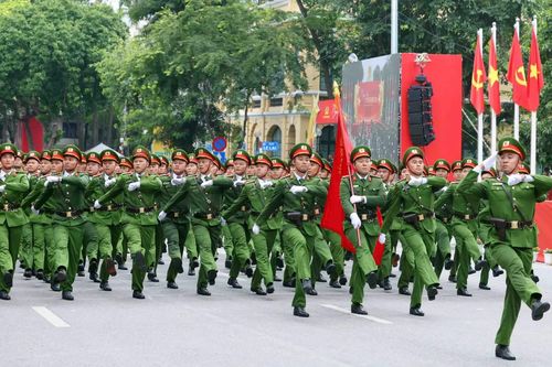 Âm vang cách mạng qua tiếng hát thế hệ trẻ