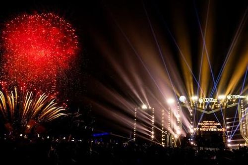 'Choáng' với 'siêu sân khấu' tại Đại nhạc hội T&T City Millennia