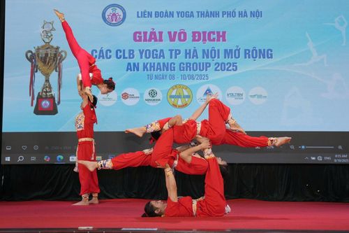 Hấp dẫn Giải vô địch các CLB Yoga thành phố Hà Nội mở rộng