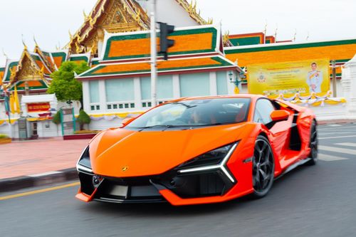 Lamborghini giảm giá 'sốc' tại Thái Lan