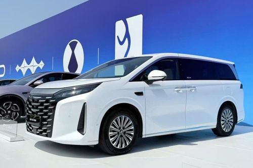 BYD M9 lộ diện tại Việt Nam, giá dự kiến vượt 2 tỷ đồng
