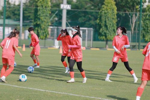HLV Okiyama Masahiko cùng U16 nữ Việt Nam tập trung chuẩn bị cho giải U16 Đông Nam Á 2026