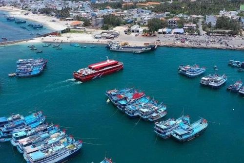 Xây dựng Phú Quý thành trung tâm kinh tế biển ngoài khơi