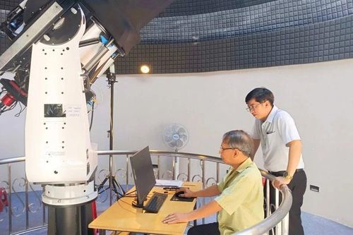 Từng bước phát triển công nghệ vũ trụ