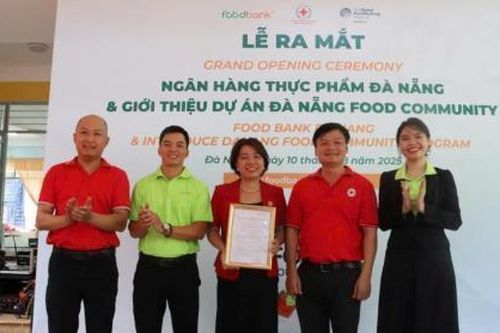 Đà Nẵng ra mắt kho thực phẩm cộng đồng, tiếp sức người yếu thế