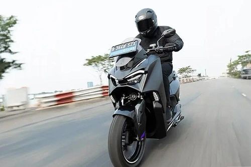 TVS M1-S - xe máy điện mạnh như Honda SH160i, đi 150 km/lần sạc