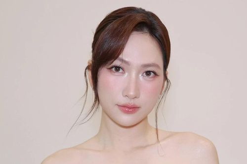 Phương Anh Đào gây sốt với khoảnh khắc cận mặt đẹp đến 'vô thực'