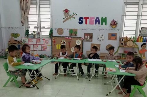 Nỗ lực xóa 'vùng trũng' giáo dục sau sắp xếp đơn vị hành chính