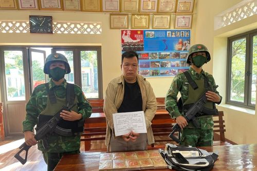 Bắt giữ đối tượng có hành vi mua bán trái phép chất ma túy