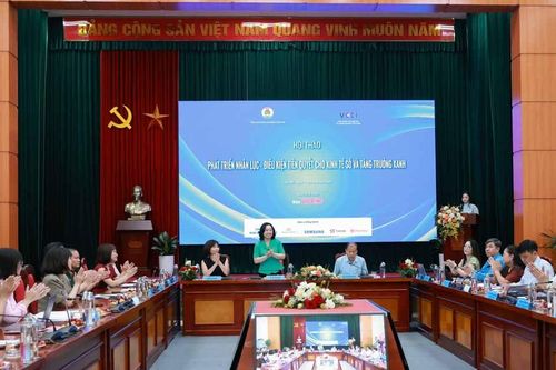 Khoảng trống đào tạo khiến hàng chục triệu lao động đứng trước nguy cơ bị bỏ lại phía sau