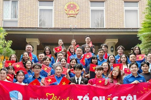 Hành trình 'Tôi yêu Tổ quốc tôi' lan tỏa tới Nhật Bản