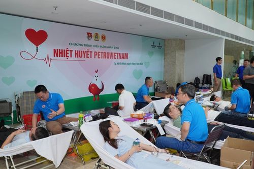 PVFCCo - Phú Mỹ và PVTrans lan tỏa yêu thương qua chương trình hiến máu nhân đạo 2025