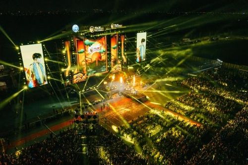 Gần 5 vạn người hội tụ về T&T City Millennia trải nghiệm 2 công trình kỷ lục quốc gia và đại nhạc hội