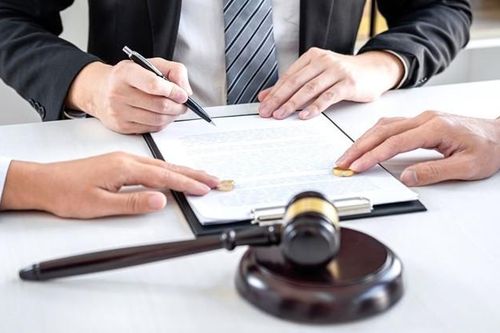 Nên chuyển nhượng quyền sở hữu tài sản trước hay sau ly hôn thuận tình?